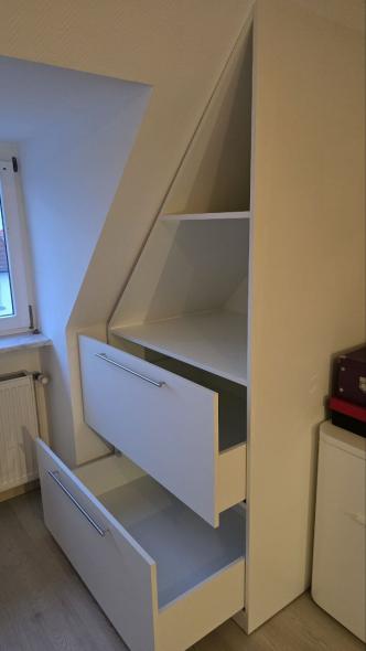Dachschrägenschrank