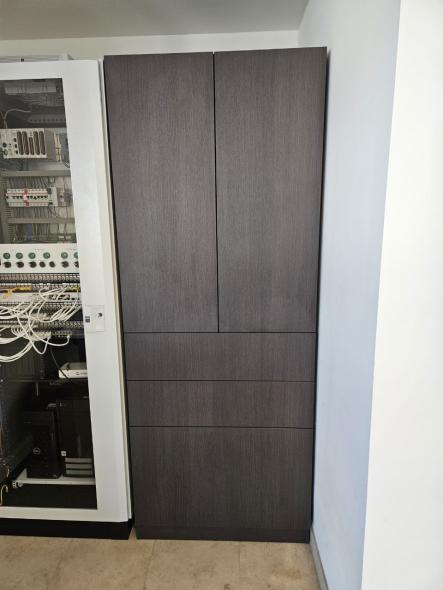 Einbauschrank Eiche dunkel 