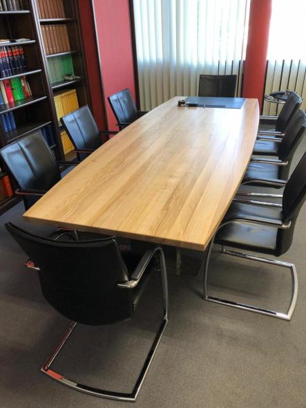 Besprechungstisch